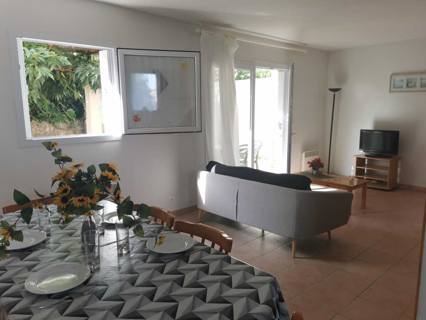 ROUVENAC, Trilla - photo 46