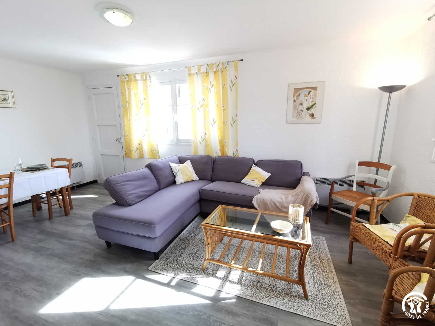 66G121712 931754deb0fb459da1f5020d851d1440