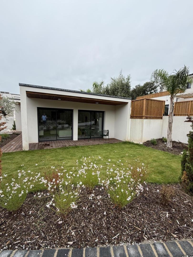 66G123312 858082b9062f4767aab27261941ef67d