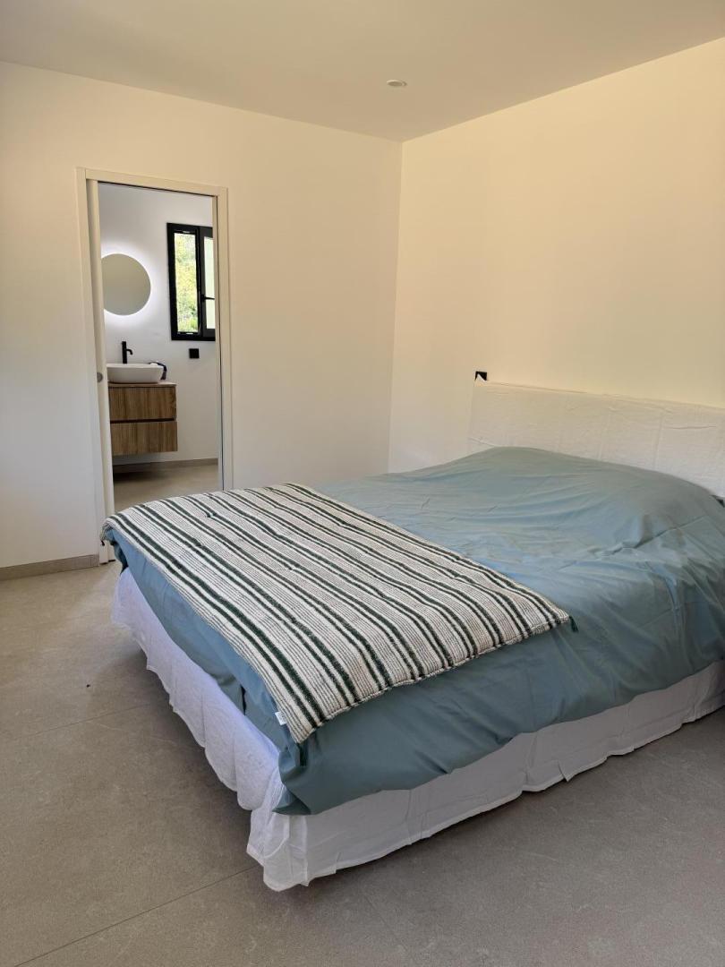 66G123313 0333b86123e642839522c04686066fcb