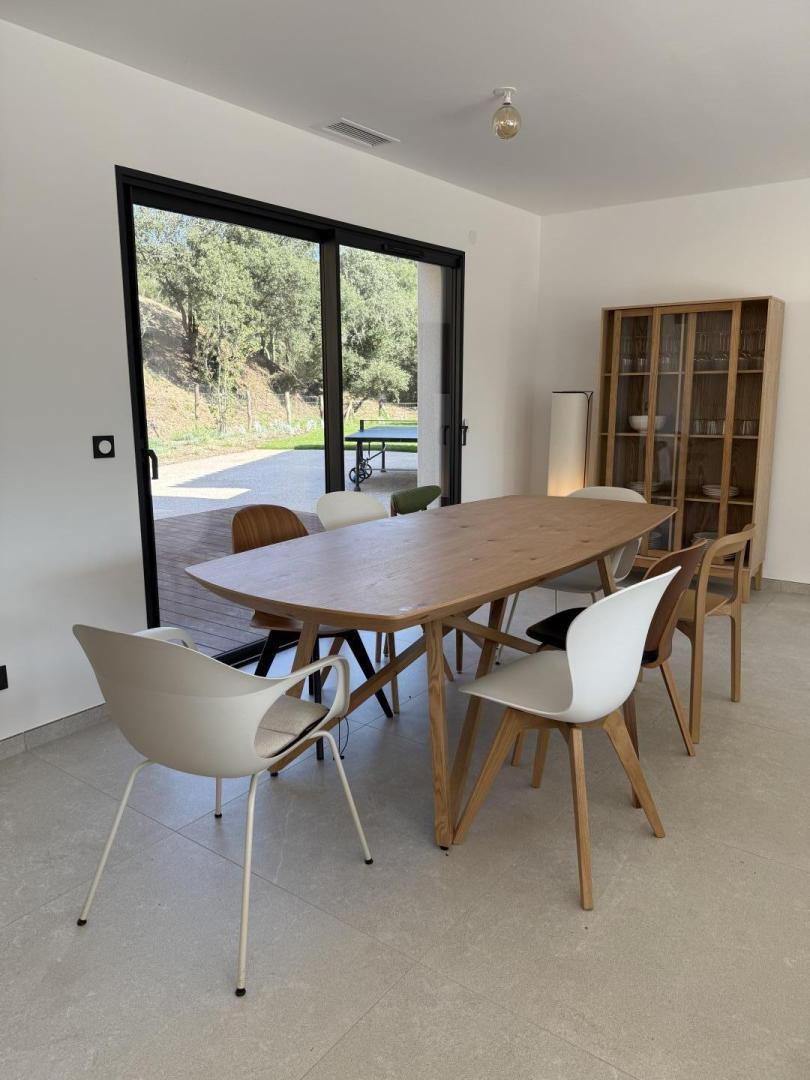 66G123313 8f5777f9ce864786ac16c420d5f9bf09