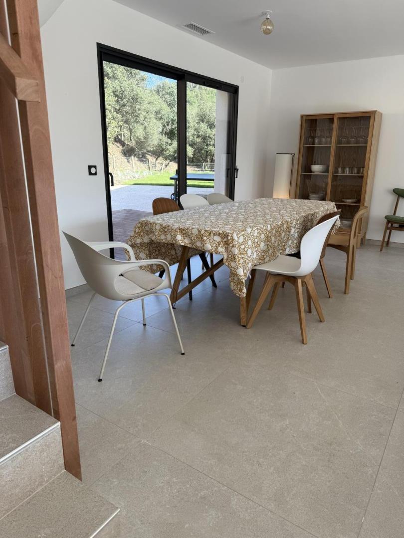 66G123313 9def49849ba340f3a7dfd0bba215493b