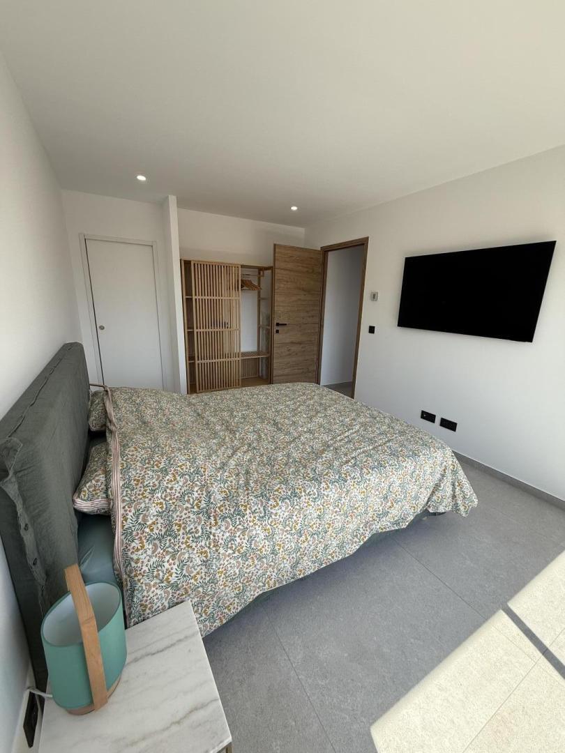 66G123313 d080d6c079e34621864136ee62e53df9