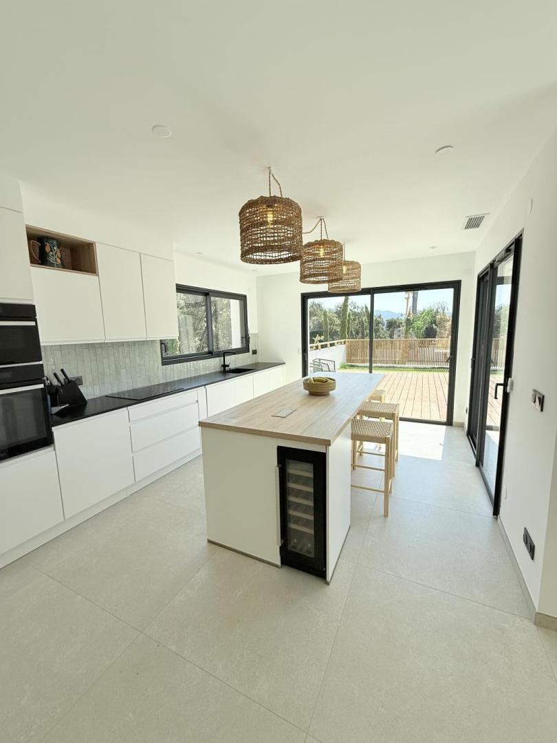 66G123313 d6c2a15cc6534201b2999ff5c18a88db