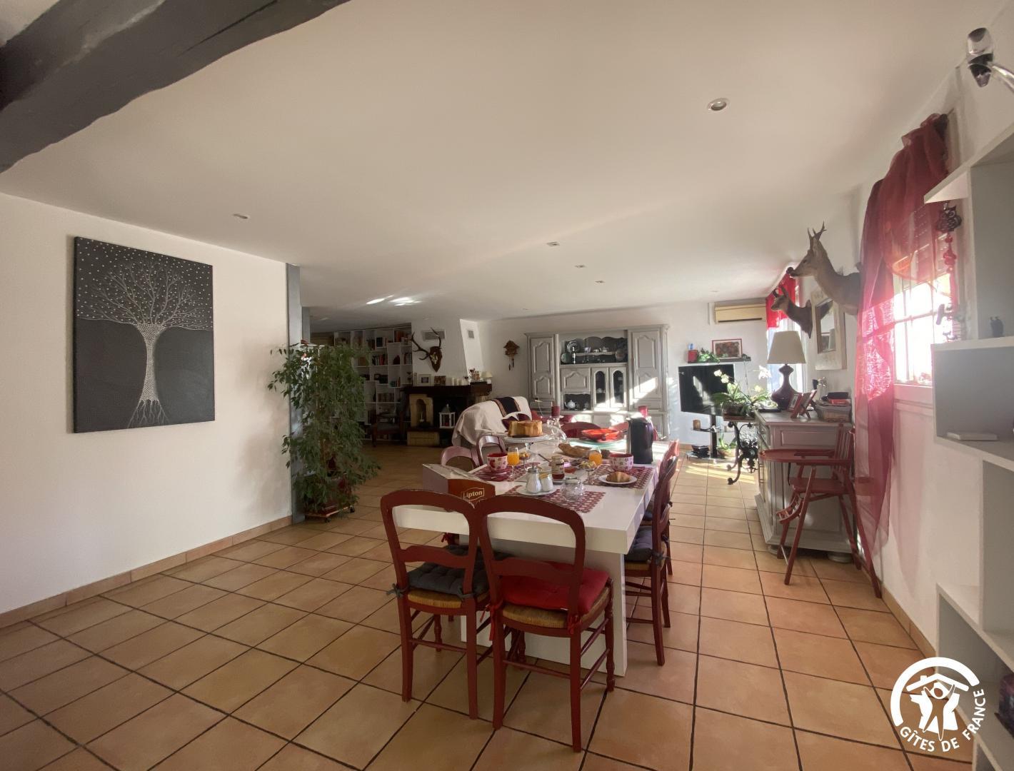 CHEZ NICOLE, Millas - photo 64