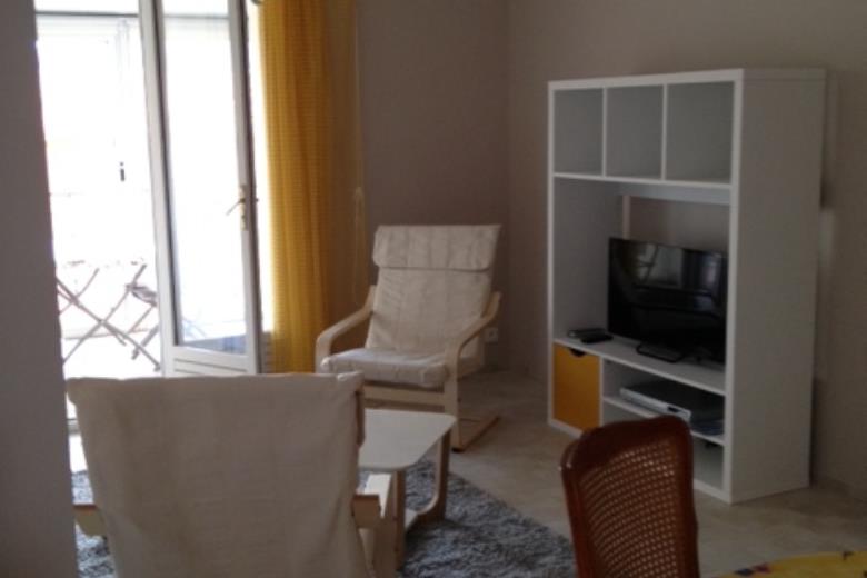 7 Villa salon 2