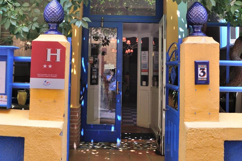 Aspres Thuir Hôtel Cortie Entrée