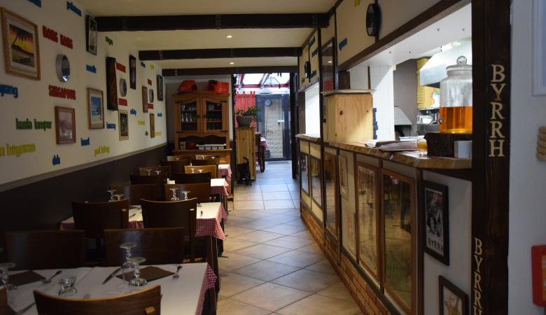 Aspres Thuir Restaurant La Mensa Interieur 1