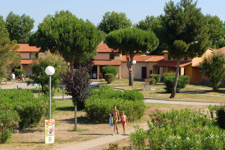 Azureva St Cyprien 5