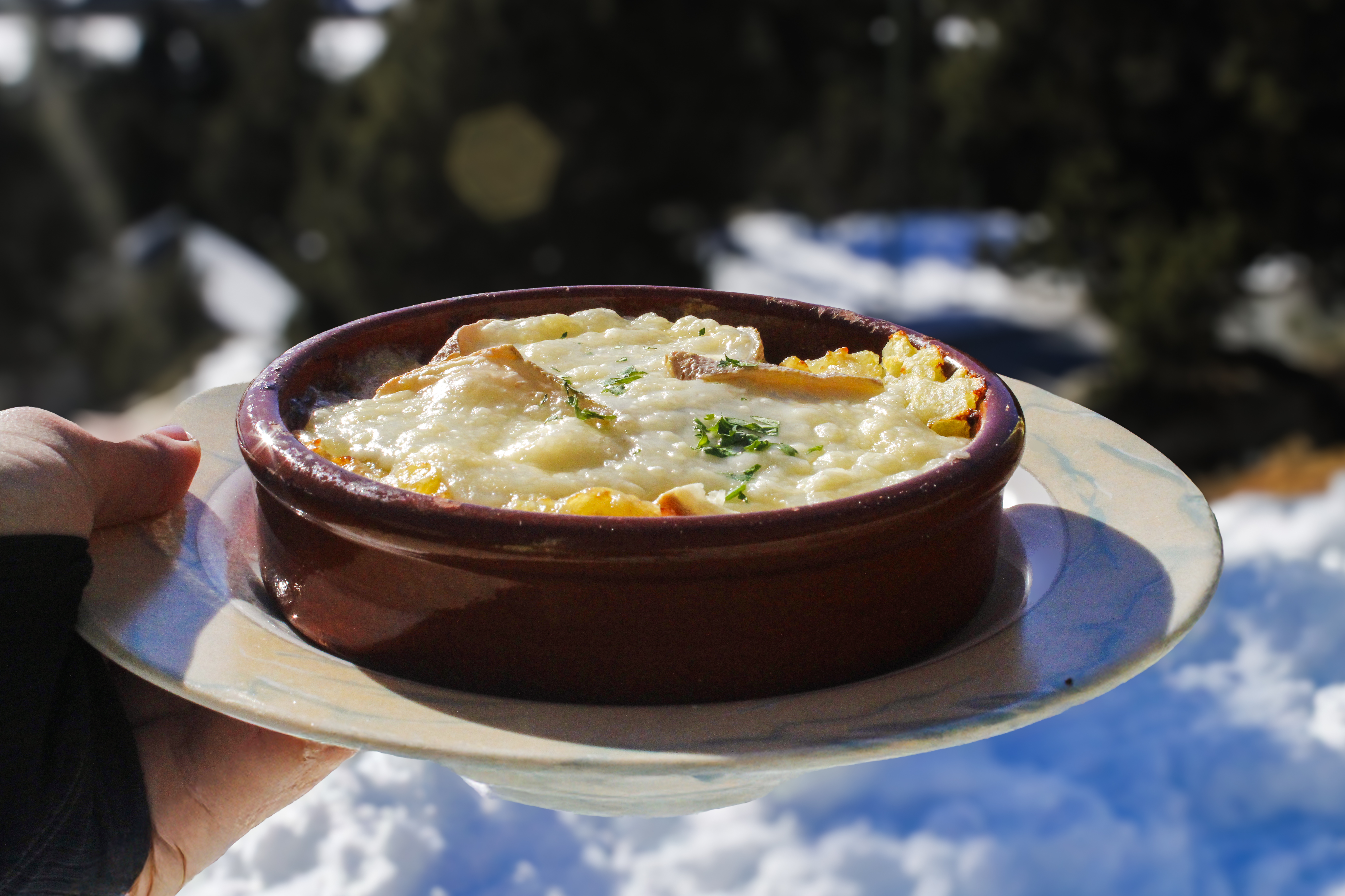 Les Angles - Village station