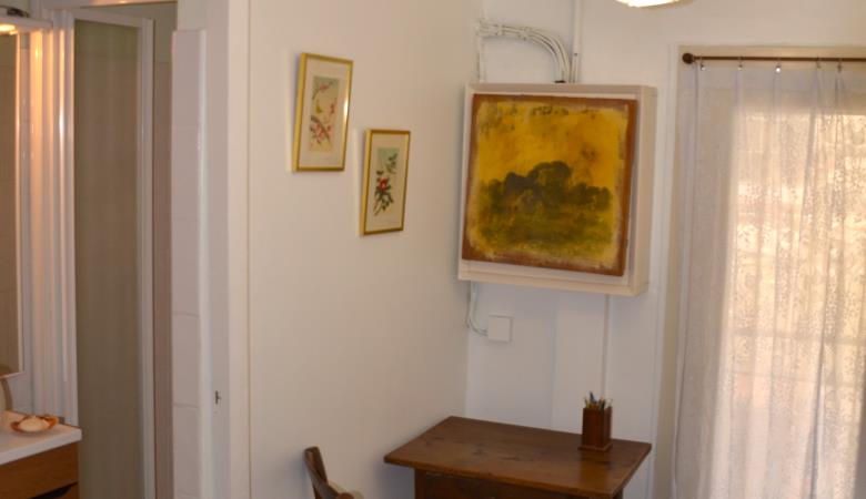 BUREAU MEUBLE KUTENI BELESTA