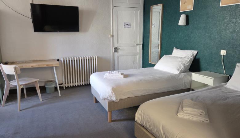 CHAMBRE BOTANISTE 3 CHAMBRE BOTANISTE 3