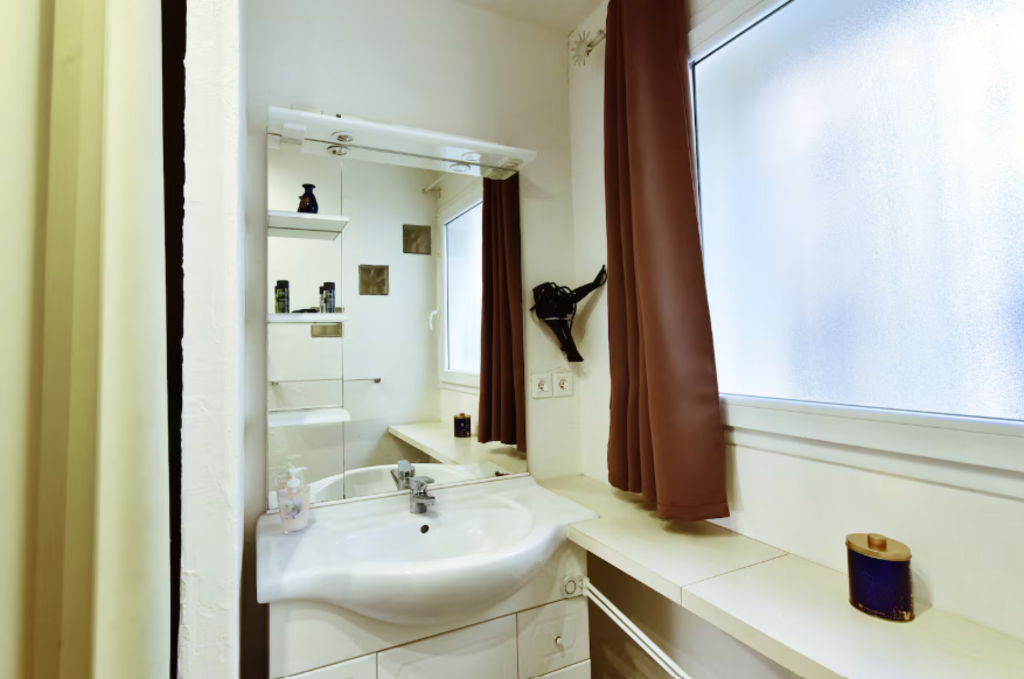 APPARTEMENT TOUT CONFORT AU CALME ET CLIMATISÉ - photo 2