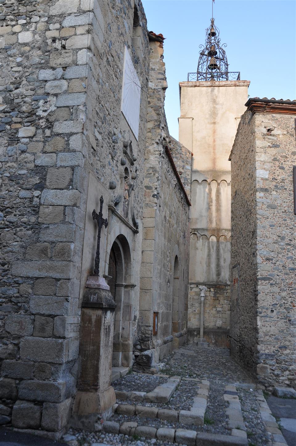 Les balades du conflent: "Visite du village et de l’eglise de Catllar"
