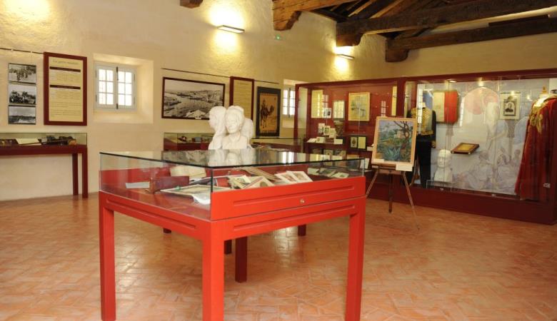 Centre de documentation des français d'Algérie 3