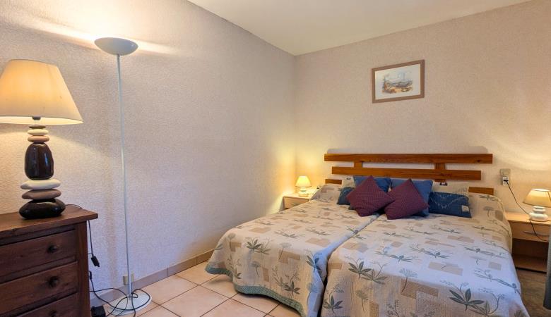 Chambre (6) Chambre (6)