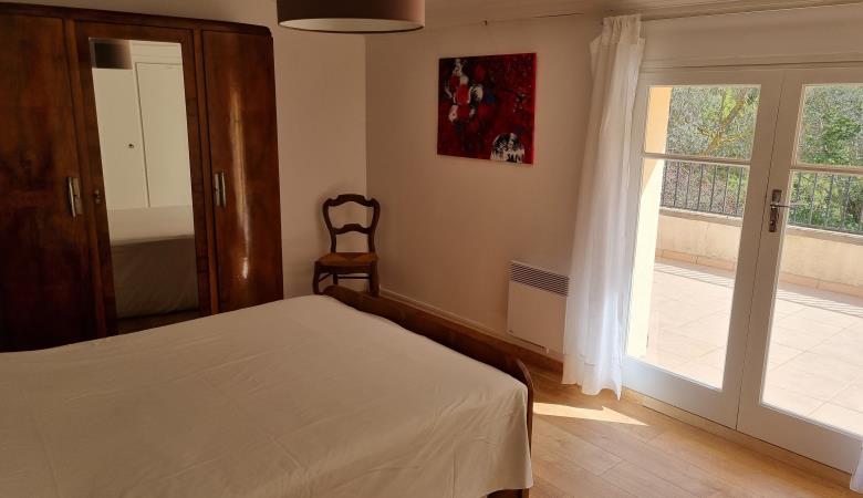 Chambre 2 - étage côté jardin