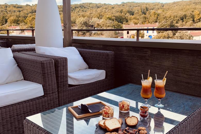 Domaine Riberach - terrasse lounge 2