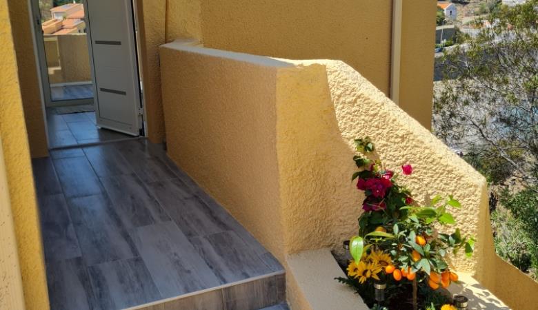 ENTREE APPARTEMENT AVEC BOITE A CLES