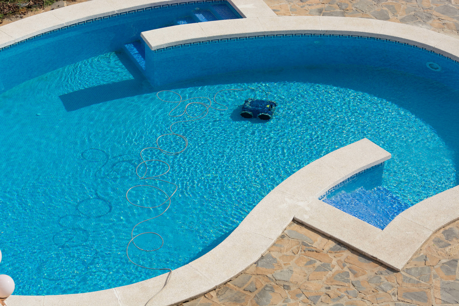 EXPRESS PISCINE 66