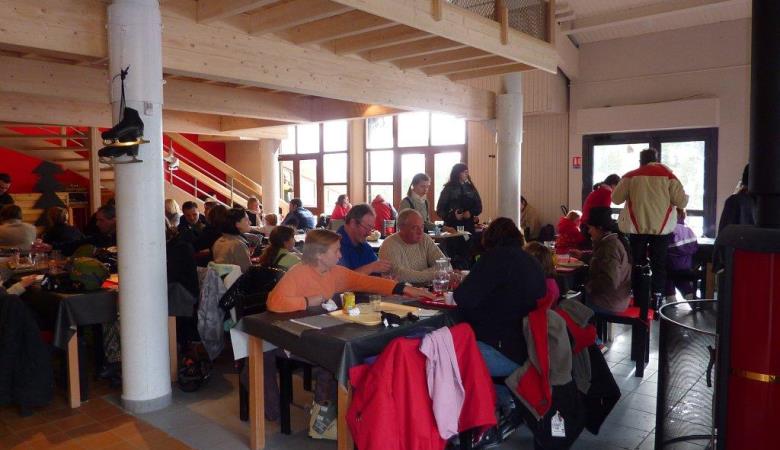 Grande salle restaurant