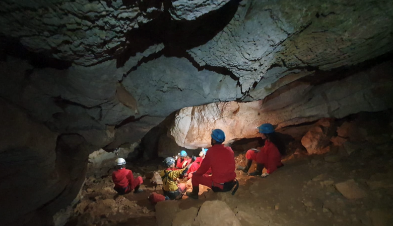 EXPLOR'ADDICTION CANYONING ET SPELEOLOGIE