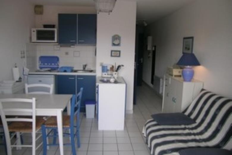 HLOLAR0660000183_1