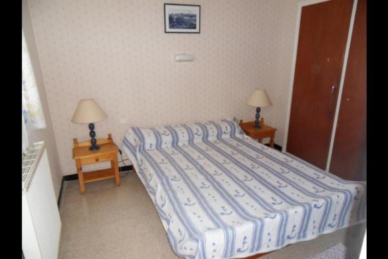 HLOLAR0660000986_3