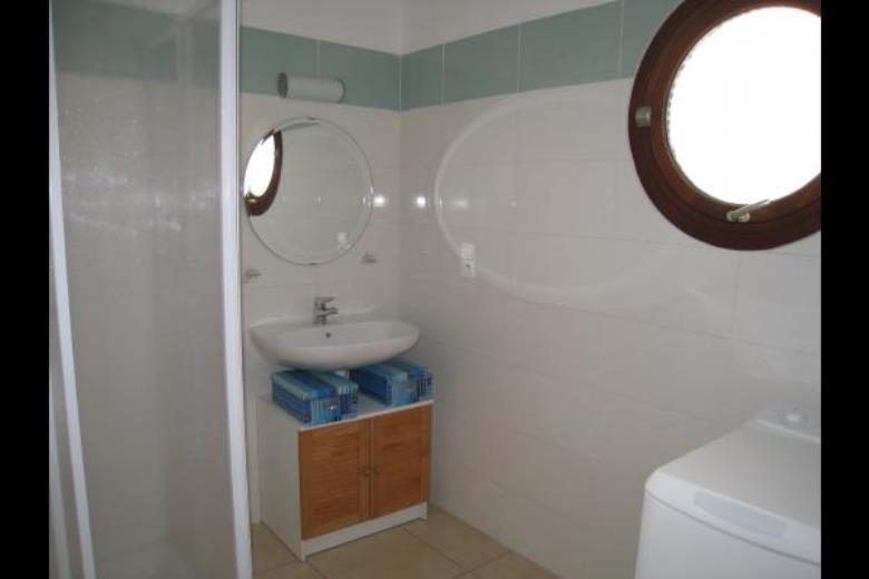 HLOLAR0660002361_10