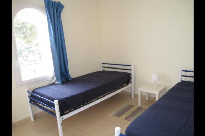 HLOLAR0660002361_6