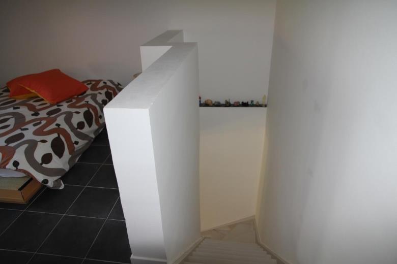 HLOLAR066NO21387_8