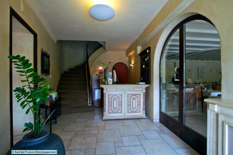 Hôtel le Bellevue 15