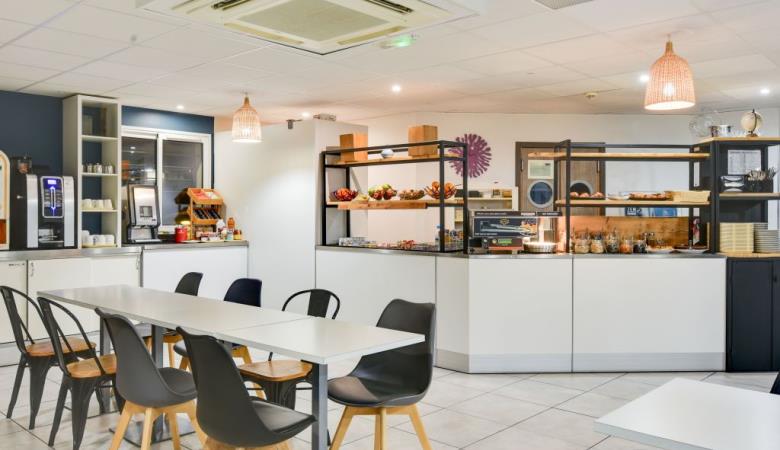 Hôtel Kyriad Perpignan Sud 13 Hôtel Kyriad Perpignan Sud 13