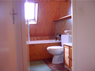 Les Angles - Village station