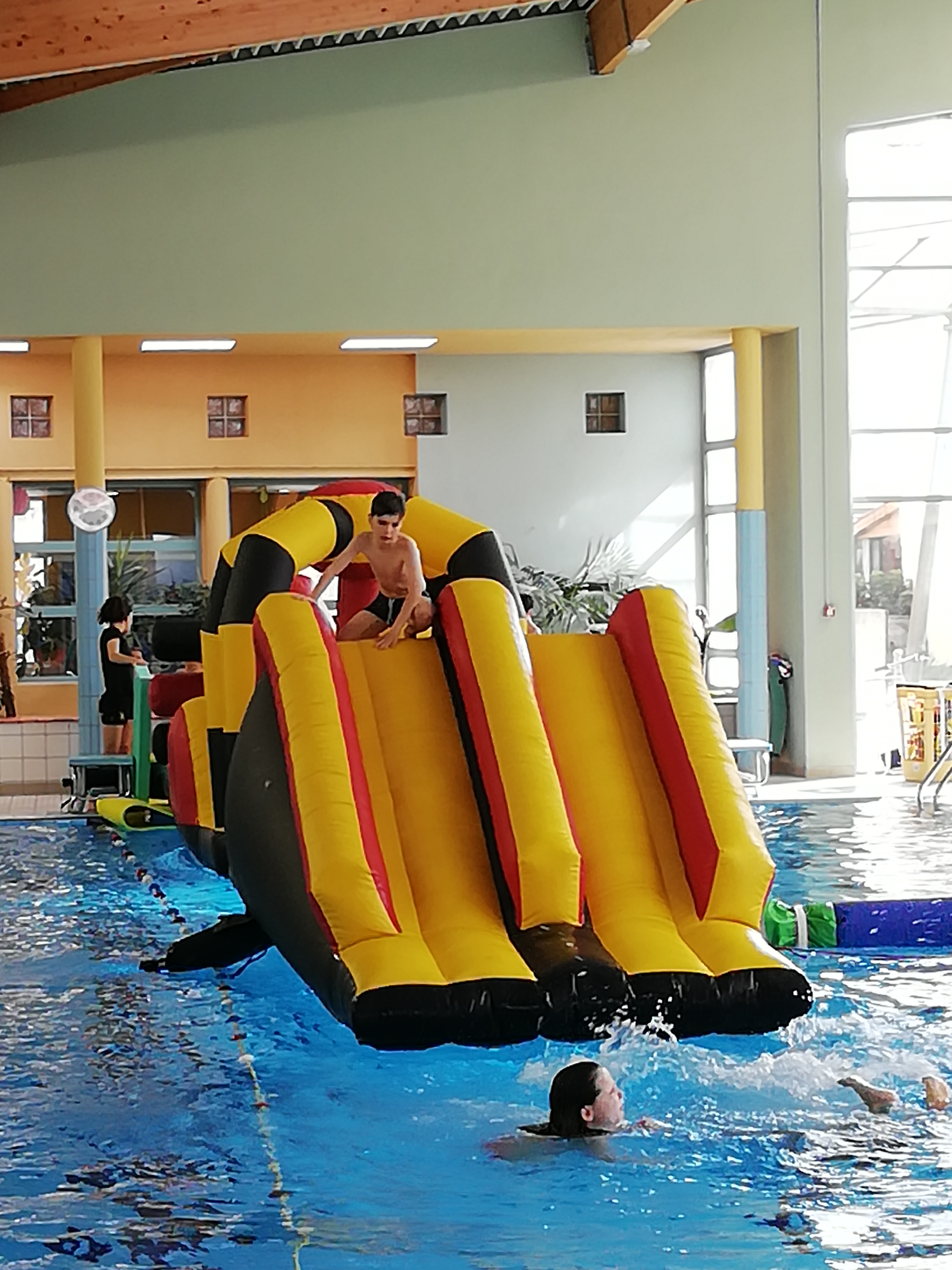 AQUAPARTY PISCINE ESPACE AQUASUD