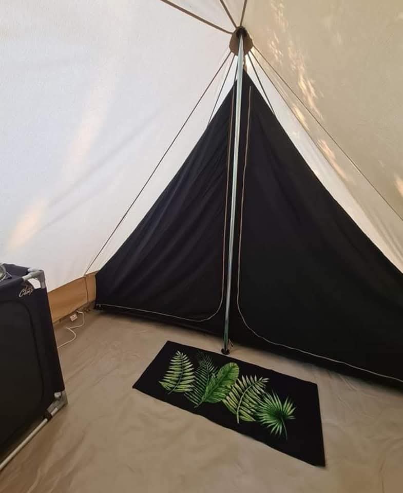 CARAVANE VINTAGE DE CHARME - CAMPING LE CANIGOU, Espira-de-Conflent - photo 3