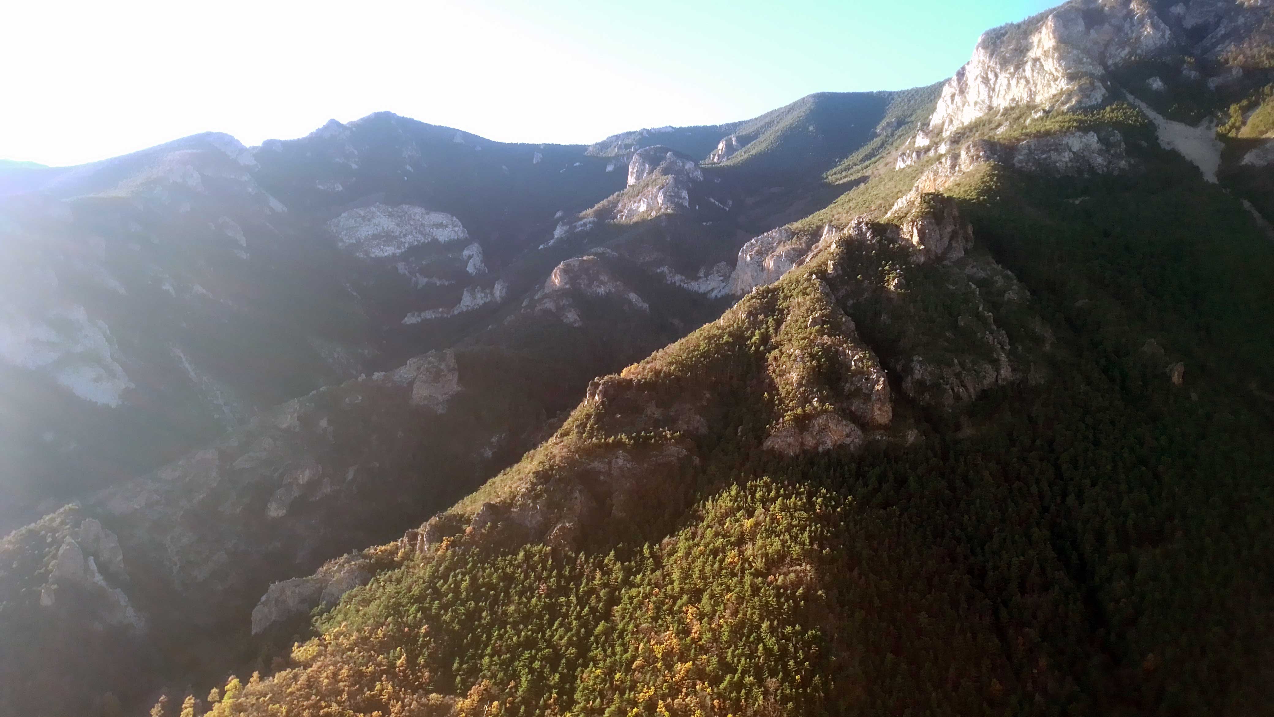 Rando accompagnee : Cami ramader dans la vallee de Nohèdes