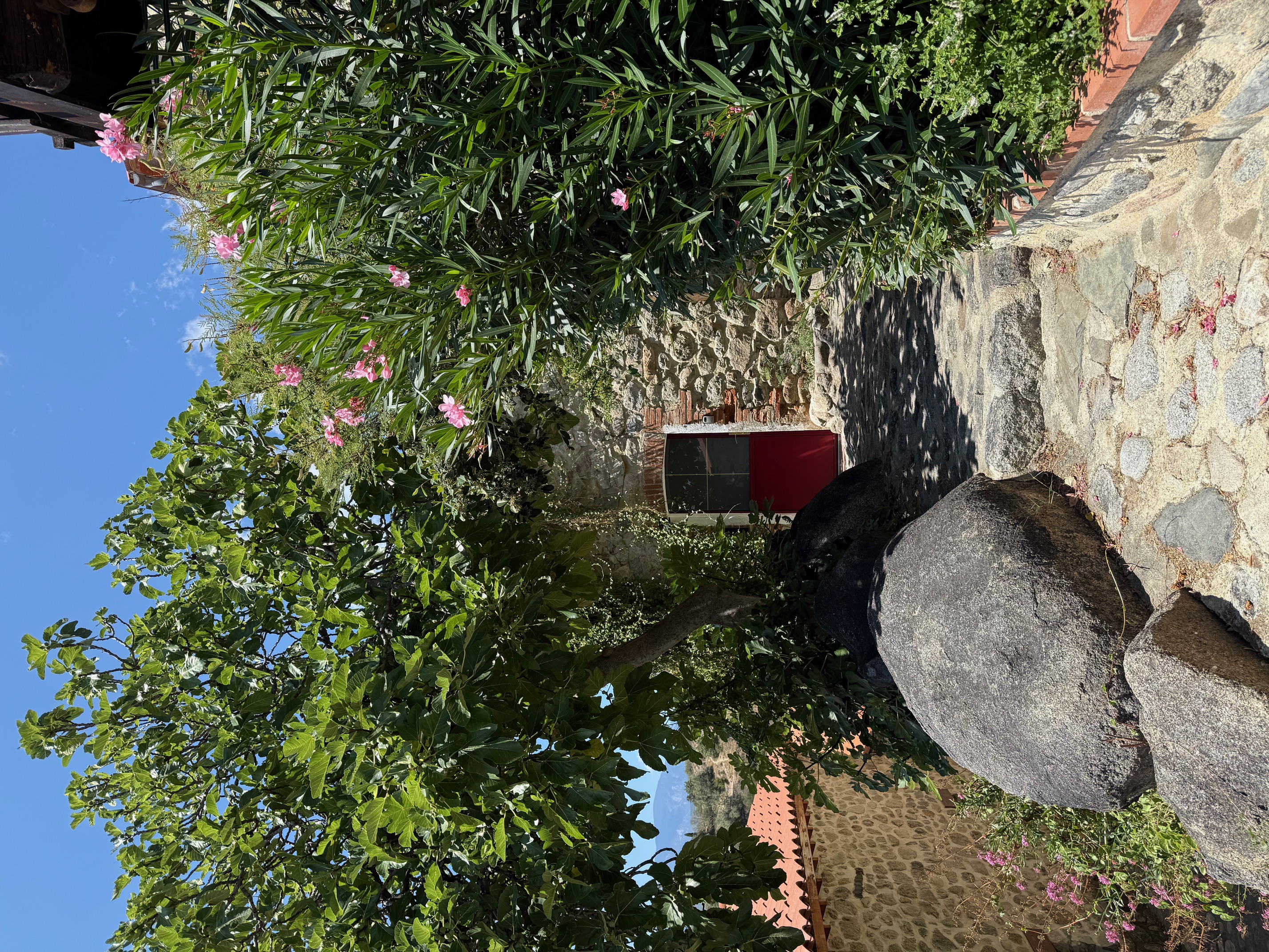 THE STONE HOUSE, Eus - photo 10