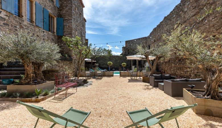 Jardin avec oliviers Jardin avec oliviers