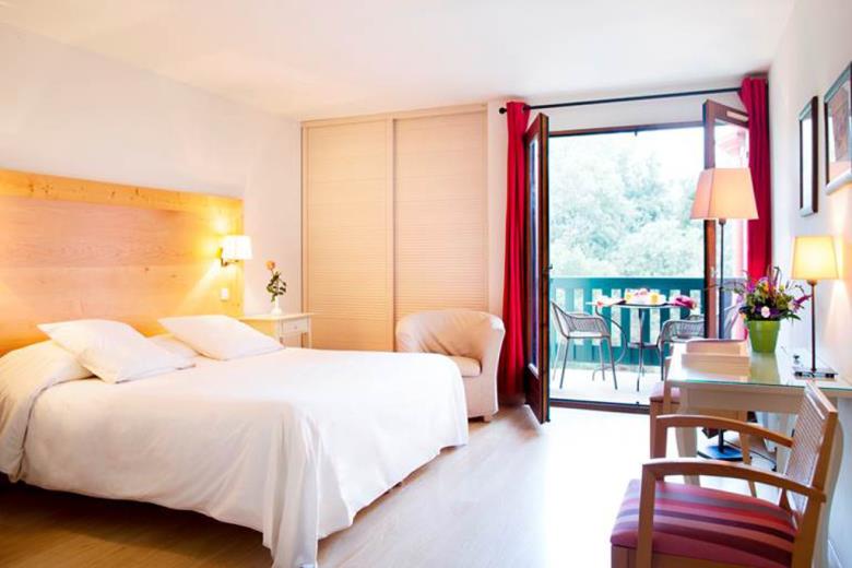 La Pinede chambre