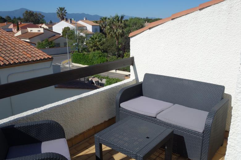 Les-Cypriennes-Interhome-2