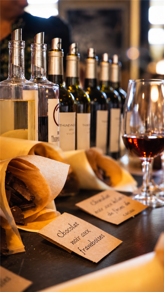 Vignobles en scene - Maury 50 ans d’age & chocolat au domaine thunevin calvet
