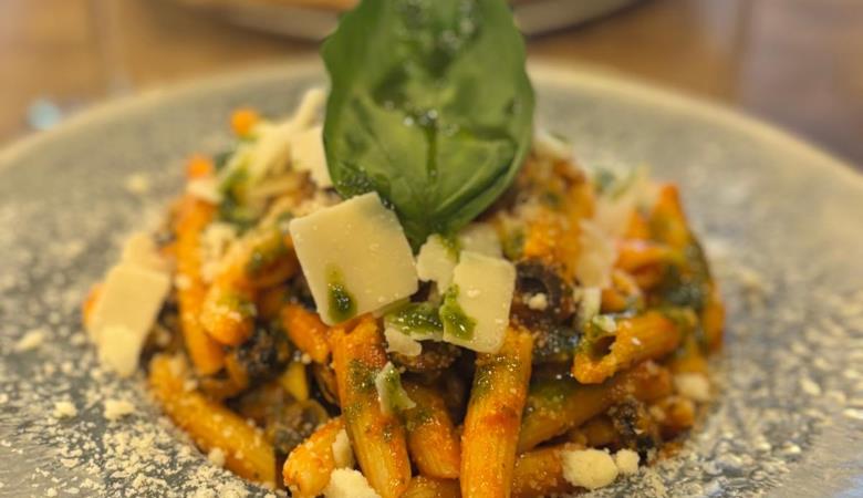 PHOTO-2025-02-12-20-35-15 (1) PHOTO-2025-02-12-20-35-15 (1)