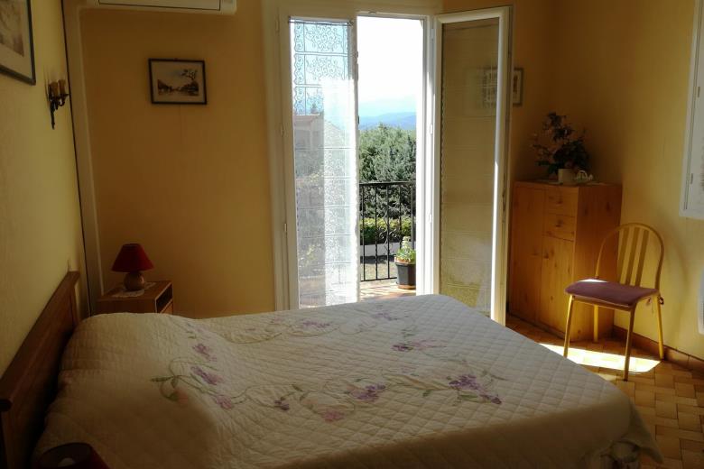 PHOTO LA11