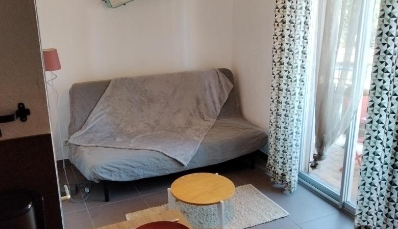 PHOTO1