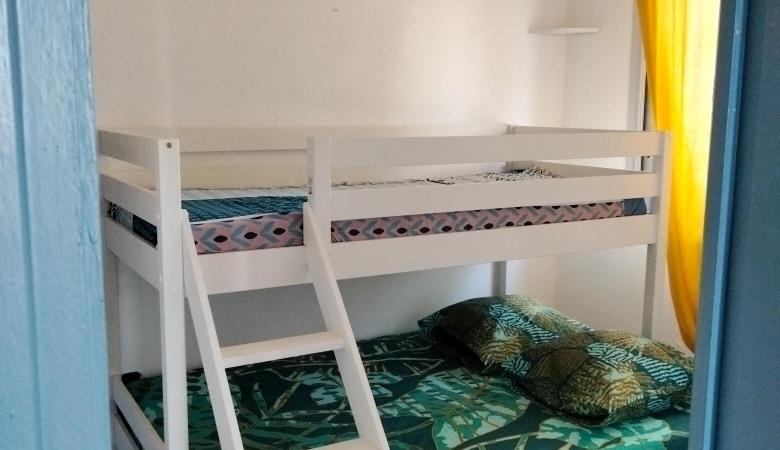 PHOTO3