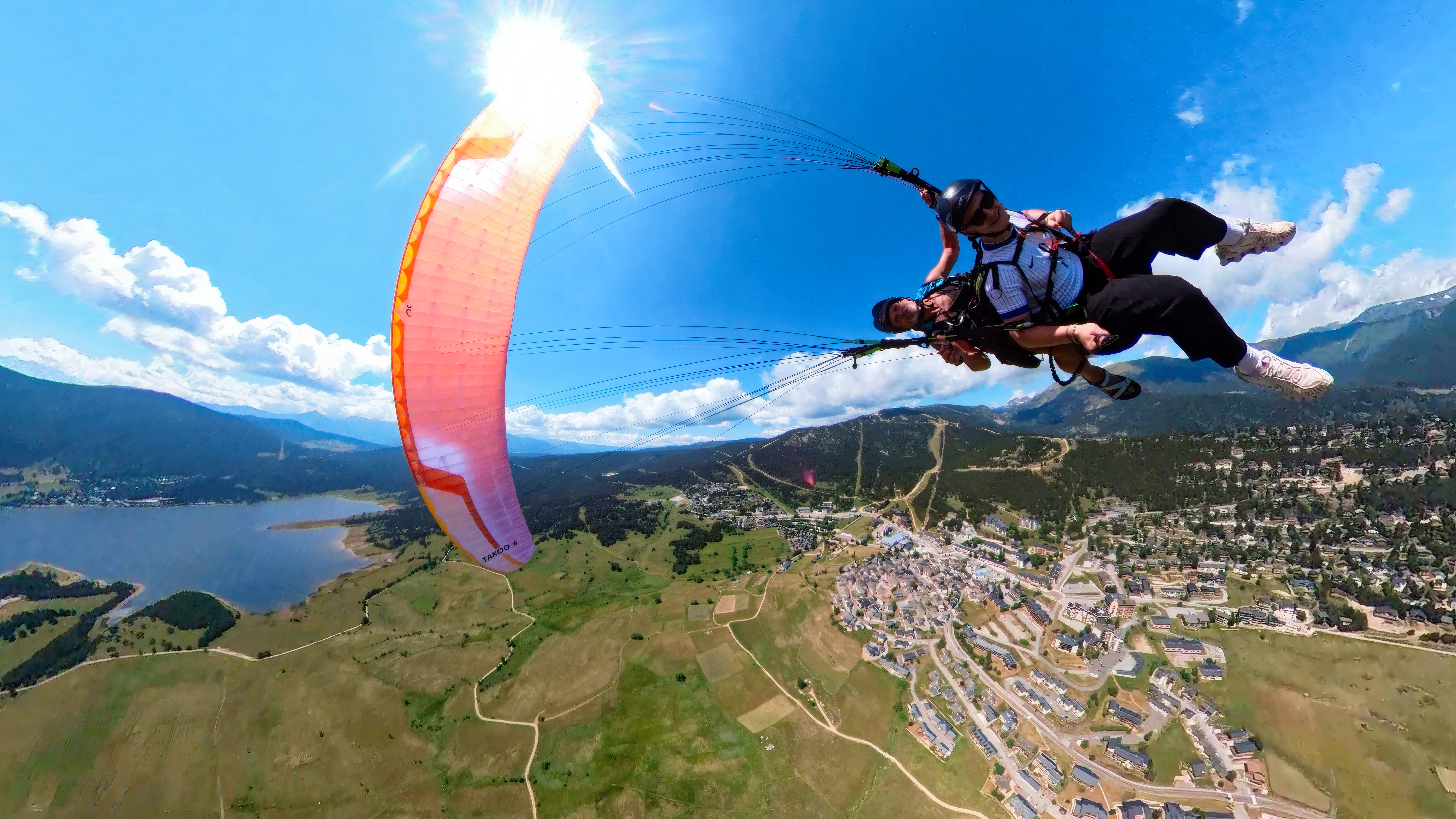 Parapente-Les-Angles-Sascha-Burkhardt-BiplaceInfo