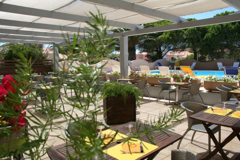 PORT BARCARES RESTAURANT RELAX'OTEL & SPA