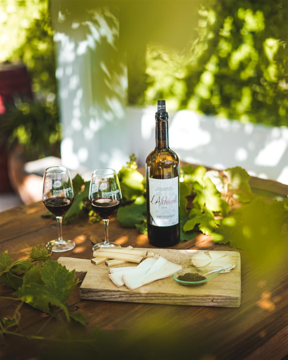 Vignobles en scene - dejeuner et degustation au cave tambour