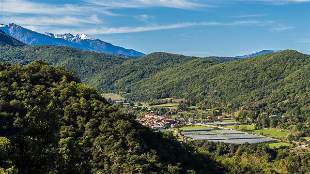 Rando accompagnee : Le puig marbet et les villages de la vallee du llech